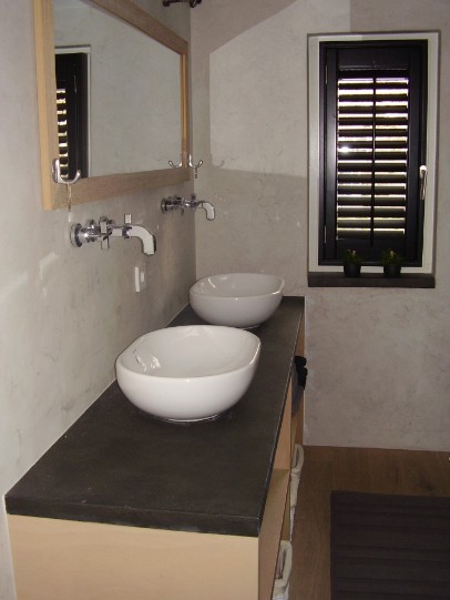 Wanden en blad uitgevoerd in beton cire meubel custom made Wanden en blad uitgevoerd in beton cire meubel custom made